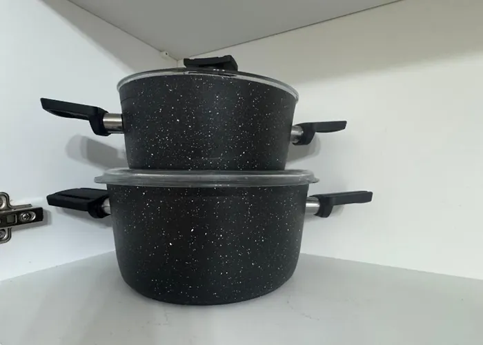 Caesar & - With 2 Bedroom Apartament