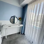 Caesar & - With 2 Bedroom *