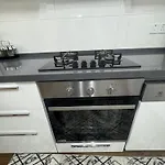 Caesar & - With 2 Bedroom Apartment *