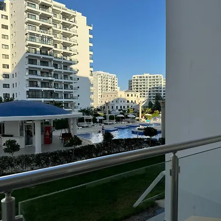 Caesar & - With 2 Bedroom Daire