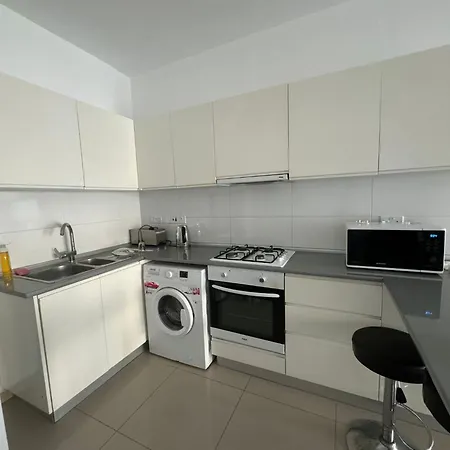 Caesar & - With 2 Bedroom - Aurelius Lägenhet *