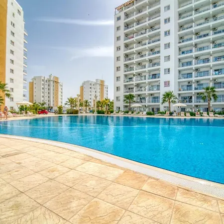 Caesar & - With 2 Bedroom - Aurelius Appartement Agios Georgios (Famagusta)