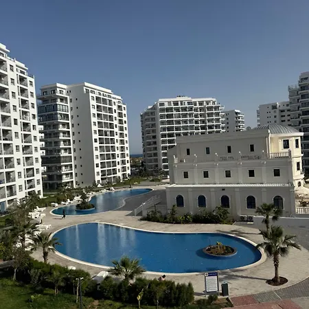 Caesar & - With 2 Bedroom דירה *