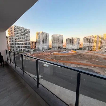 Caesar & - With 2 Bedroom Apartament