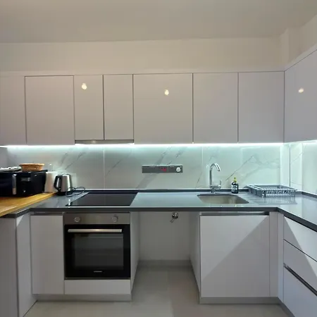Caesar & - With 2 Bedroom Apartment Agios Georgios (Famagusta)