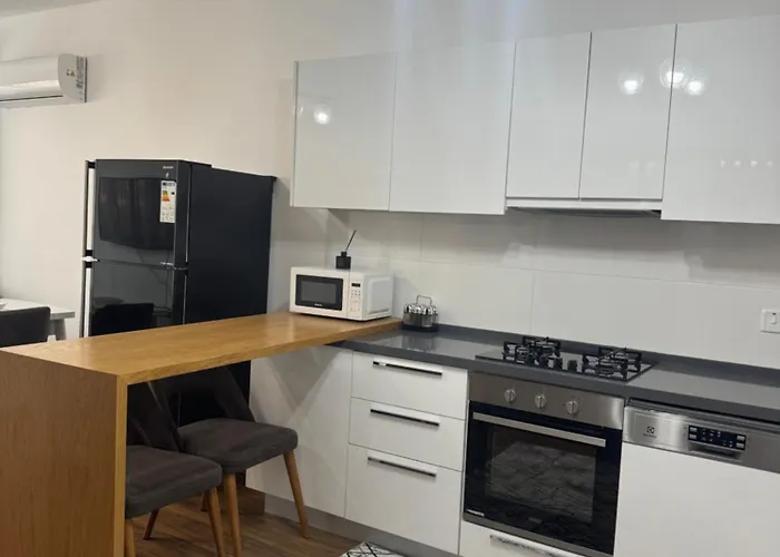 Caesar & - With 2 Bedroom Apartmán